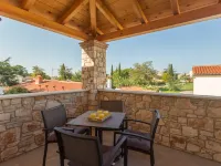 Villa Vatovac Hotels in Tar