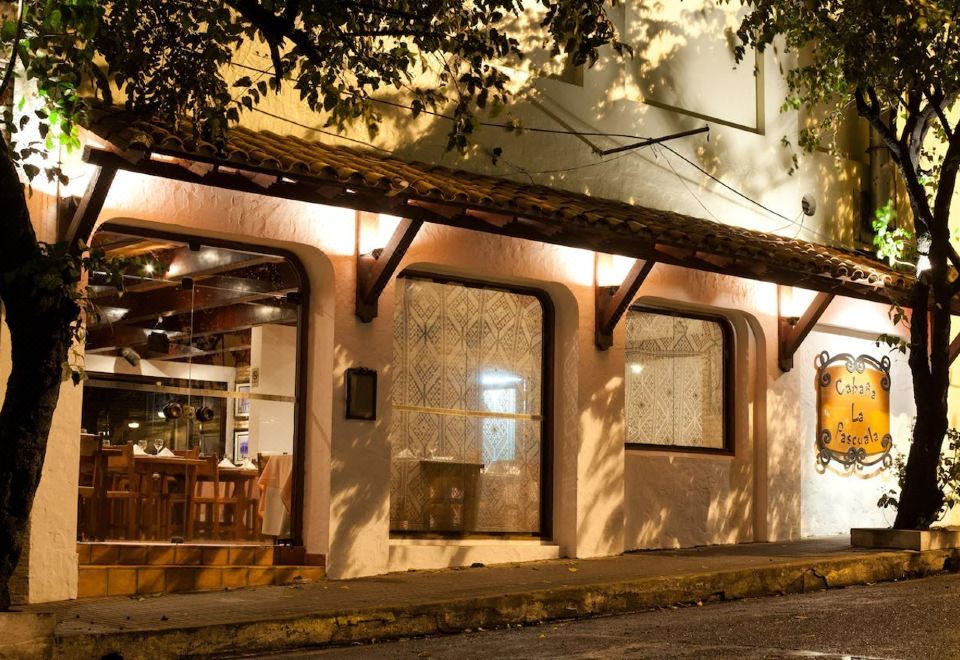 호텔 엑세시어 아순시온