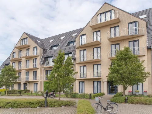 Goldsands II 101 with Garage