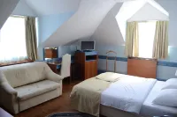 Hotel Tomce Sofka Hotel di Butel