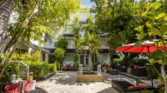 南海灘大都會酒店