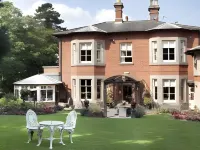 Alexandra Court Hotel