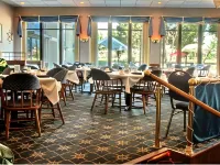 Hampton Inn Green Bay Downtown Hotels in Howard