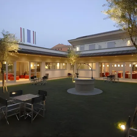 Joivy Together Florence Urban Resort