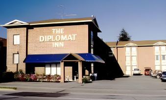 Diplomat Inn