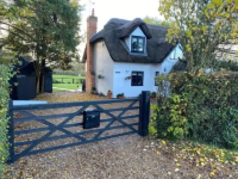 Windsor / Ascot / Bracknell Beautiful Barn