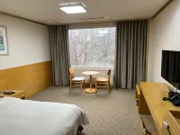 Chuncheon Bears Hotel
