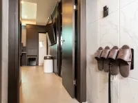 Jecheon Hound Hotel Hotels near Songhwasa