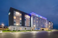 Everhome Suites Lexington - Horse Park