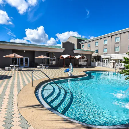 Holiday Inn Express & Suites COCOA by IHG
