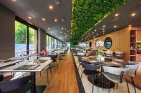 Jr Hotels Bologna Amadeus Hôtels à : Anzola dell'Emilia