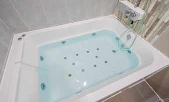Gapyeong Refresh Pension (Spa, Private House)
