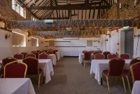 위치프 베이싱스토크 바이 그린 킹 인