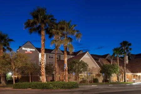 Residence Inn San Bernardino Отели рядом с достопримечательностью «Costco Gas Station»