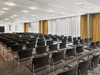 Leonardo Hotel Esslingen Hotels near Hedelfingen
