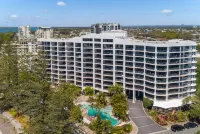 Ramada Resort by Wyndham Golden Beach - parking
