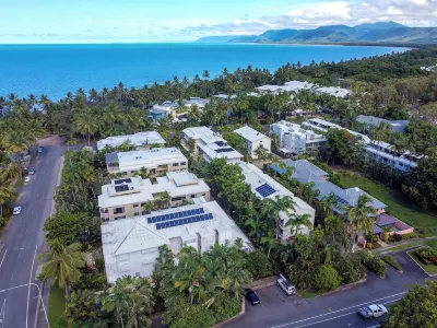 Port Douglas Apartments - Adults Only Oasis Hôtels à : Port Douglas