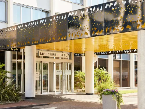 Mercure Northampton Hotels in Harpole