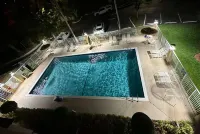 La Quinta Inn & Suites by Wyndham Sawgrass - Pool