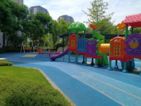 Relax Qingshan High Altitude River View Boutique Stay Apartment (Linjiang East Road No. 2)