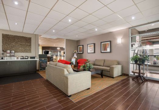 클론멜 캐슬 외관