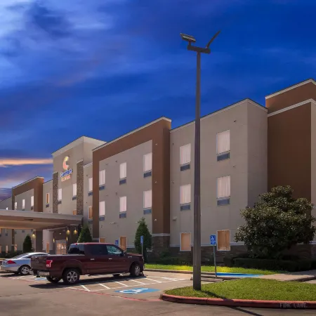 Comfort Suites at Katy Mills