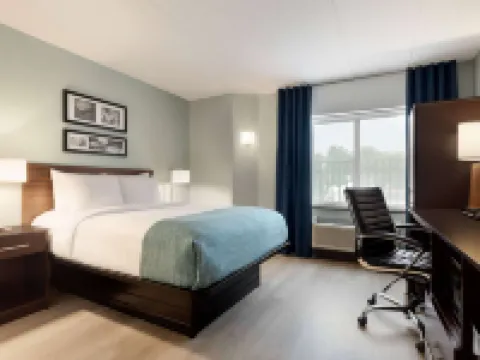 Wingate by Wyndham Salisbury ソールズベリーのホテル