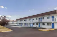 Motel 6 Cheyenne, WY