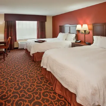 Hampton Inn & Suites Watertown