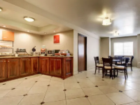 Days Inn by Wyndham Jackson Downtown Hotels in Jackson