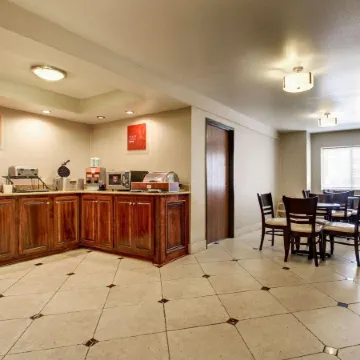 Days Inn by Wyndham Jackson Downtown