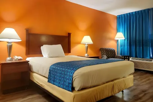 Howard Johnson by Wyndham Hannibal Hotels in Hannibal