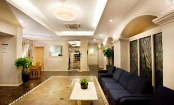 Elin Hotel