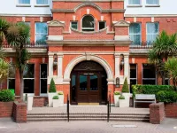 Holiday Inn Farnborough Hotels in Фарнборо