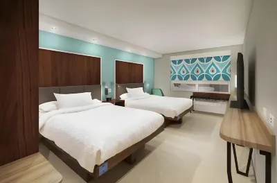 Tru by Hilton Grantville Hotels near Hollywood Casino at Penn National Race Course