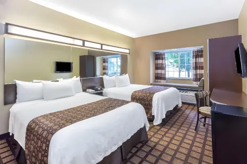 Sleep Inn & Suites - parking