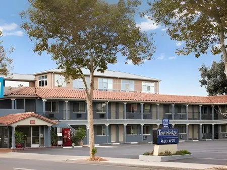 Leland Hotel Palo Alto Отели рядом с достопримечательностью «Люси Эванс Бейлендс Нейчер Интерпретив Сентер»