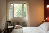 Vol.3 Hotels in Kerameikos