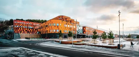 Kviberg Park Hotel & Conference Отели в г. Партиле