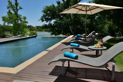 The Lodge l'Avenir Hotels in 