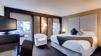 Arc the Hotel Ottawa Hotels near Lansdowne Park