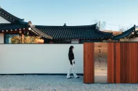 Gangneung Jeodong Hanok Pension (newly built)