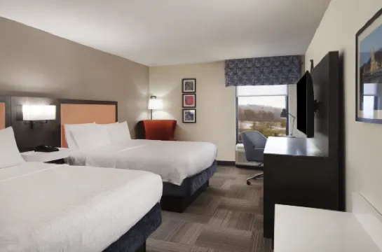 햄프턴 인 찰스턴 사우스리지