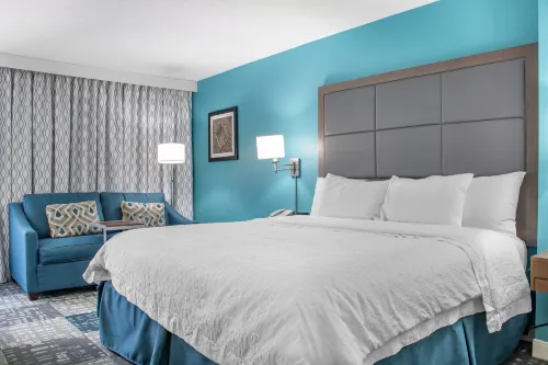 Hampton Inn Adel