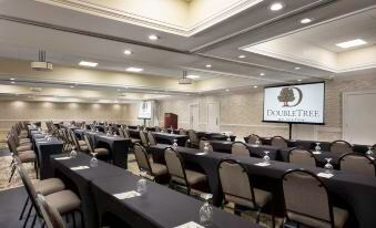 DoubleTree by Hilton Columbia