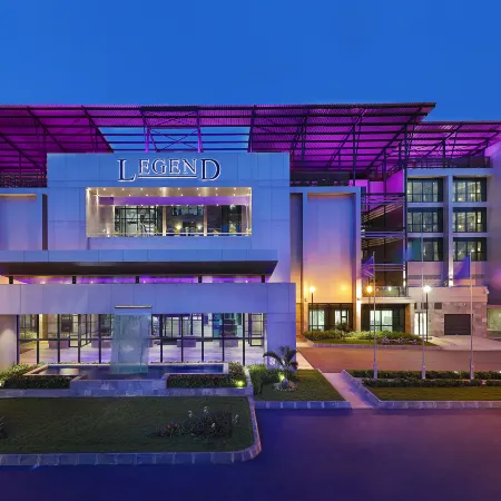 Legend Hotel Lagos Airport, Curio Collection by Hilton