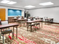 Hampton Inn Grand Rapids-North Hotels near Greyline Brewing Co.