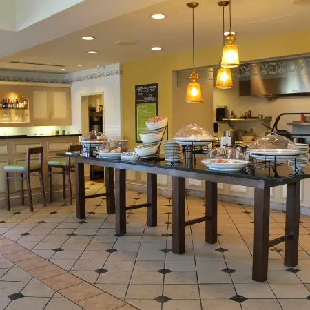 Hilton Garden Inn Addison