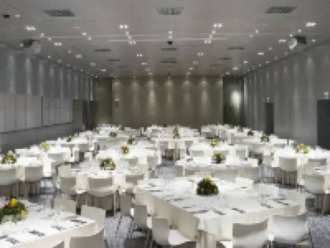 UNA HOTELS T Hotel Cagliari Hoteles en Cagliari