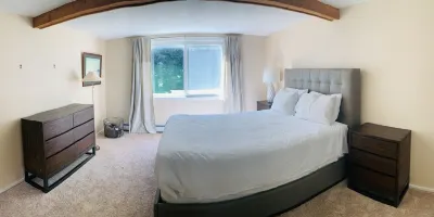 Jay Peak 3 Bedroom Trailside Condo directly on the mountain.  Walk to water park